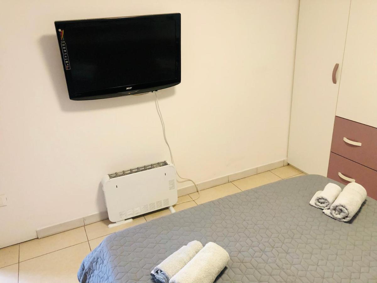 ポンテ・ガレリアLittle House Fiera Di Romaアパートメント エクステリア 写真